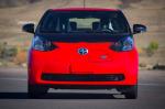Toyota iQ EV 2013 года